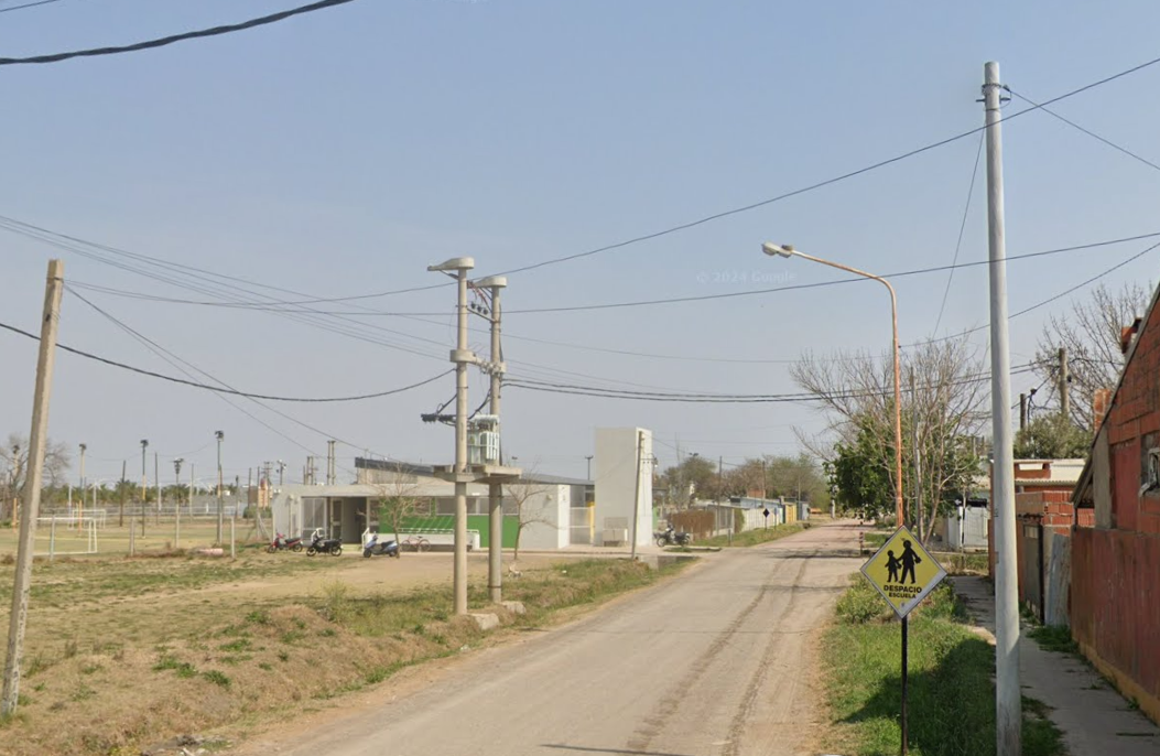 Imagen para los medios: Barrio 9 de Julio Proyecto 1 - Mejorar iluminación en calle Santa Cruz y Plaza 9 de Julio. Colocación de Cámaras en distintos puntos del Barrio.